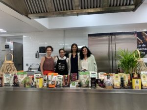 Silvia Benaiges con equipo Oxfam